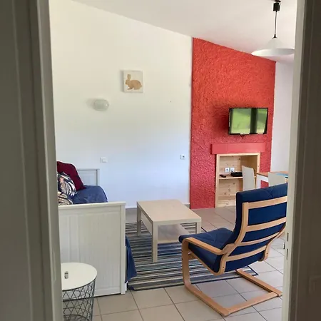 - Calme & Fonctionnel - 2 Pers Saint-Rémy-sur-Durolle